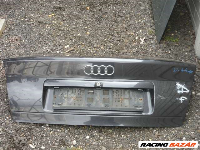 Audi A4-es csomagtér ajtó 1. kép