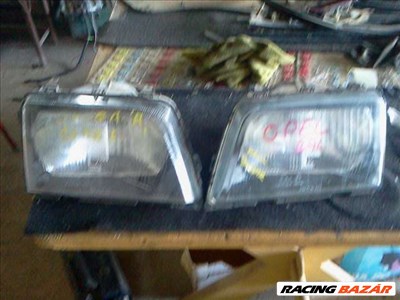 opel ascona   ,,C,,   első lámpák  jobb, bal