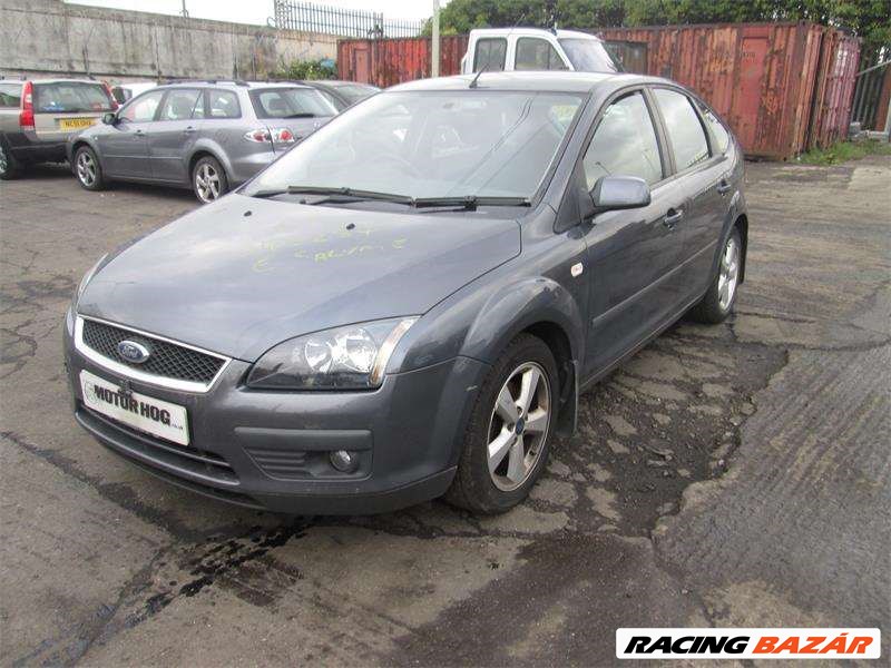 FORD FOCUS 2006 BONTOTT ALKATRÉSZEK 2. kép