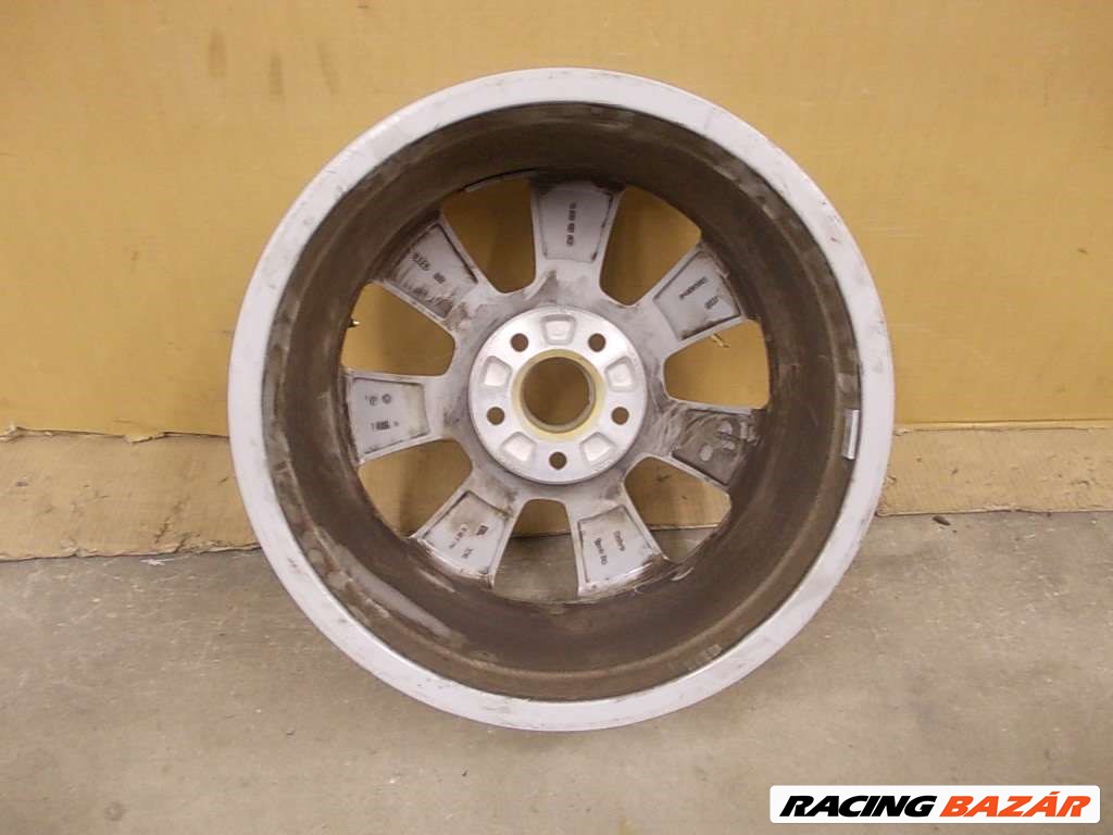 AUDI A4 - Gyári alufelni 17x8ET26 3. kép