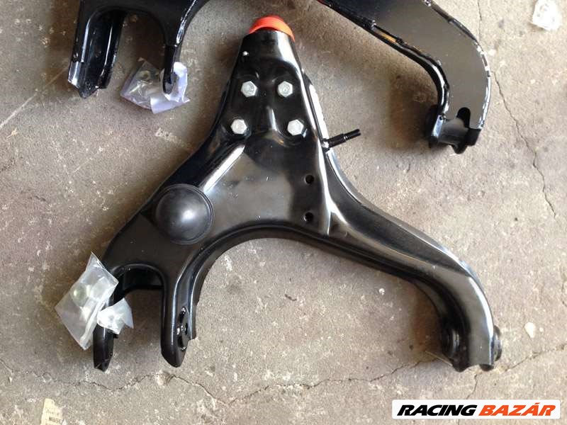 MITSUBISHI PAJERO 2,5 TD, 2,8 TD, 3.0, 3.5 V6  LENGŐKAROK 8. kép