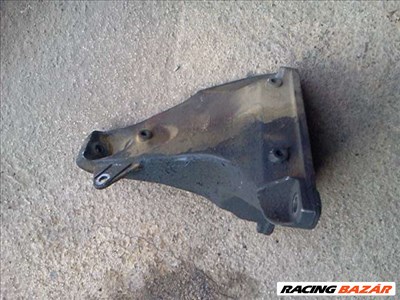 vw passat b5.5  motortartó konzol 