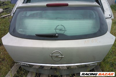 Opel Astra H GTC ajtói 
