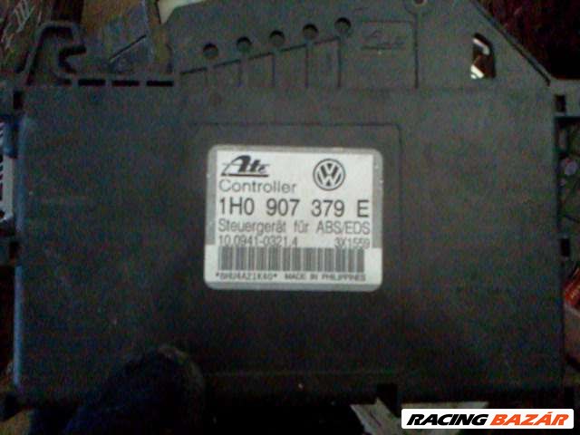 vw passat vr6 96-os abs vezérlő elektronika 1. kép