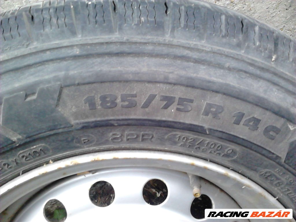 Téligumi Michlen 185/75 R145C.Continental Eco Contact 175/70 R13 Pirelli sottozero 225/40 R 18 3. kép