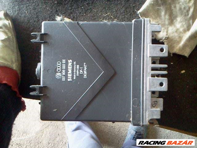 audi 80 B4 2.0 DIGIFANT DF-1   siemens motorvezérlő 037 906 022 EE 3. kép