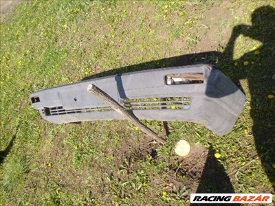 vw passat b2 első lökhárító    (kis Hiba)