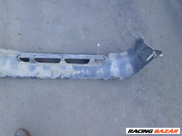 suzuki swift  1996    hátsó    lökhárító       5 AJTÓS  (LÁMPA NÉLKÜL ) 4. kép