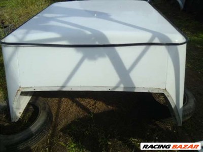 skoda favorit pick up raktértető,   raktér burkolat   (AJTÓ NINCS )