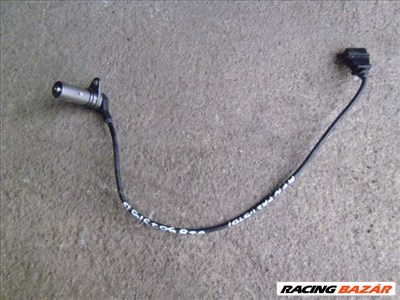 audi ,, VW   1.9 tdi   FŐTENGELY  jeladó  028 907 319 B