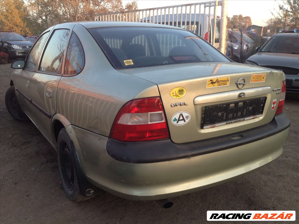 OPEL VECTRA B (1997) 1.6 16V 2. kép