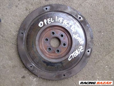 opel astra    ,,F,,    vectra  ,, A,,    1,8 lendkerék