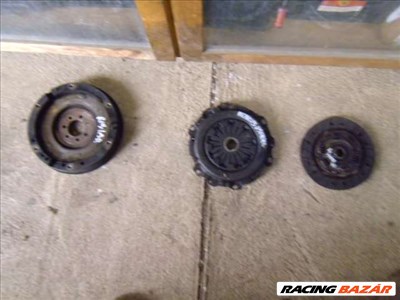 renault 19 1.9 diesel lendkerék. ,,  kuplungszerkezet