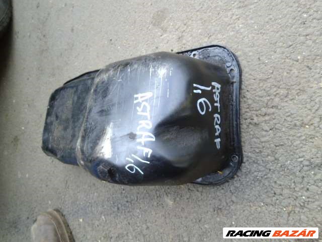 opel astra f 1,6, 8 szelep  olajszivattyú ,,olajteknő 3. kép