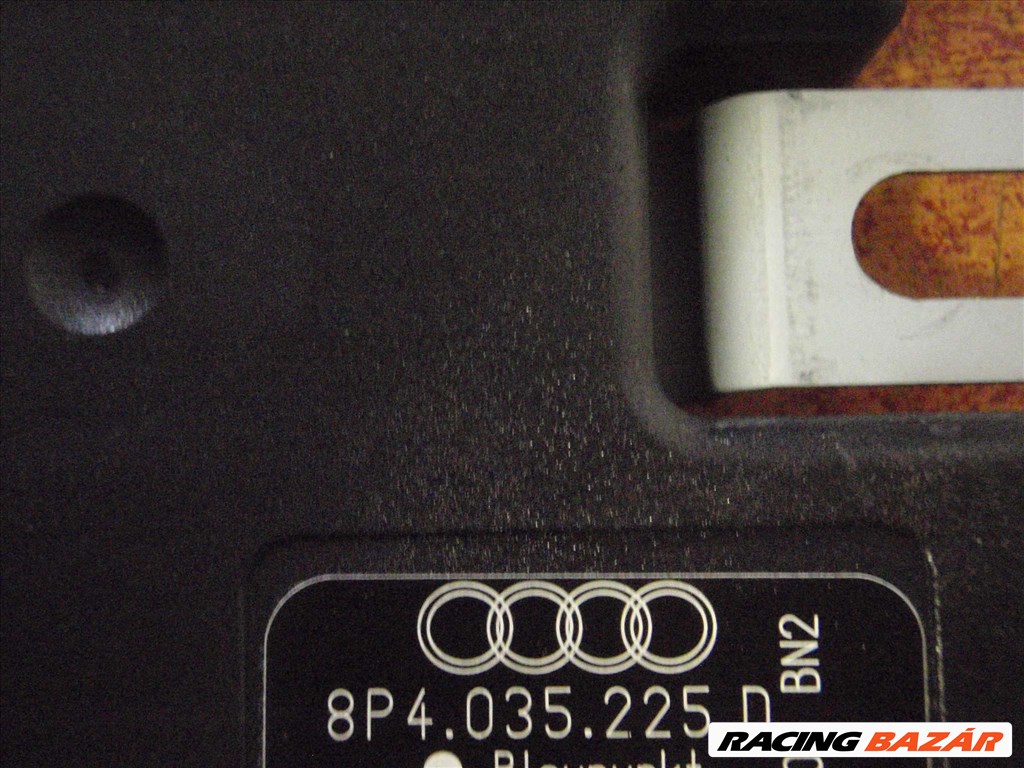 Audi A3 antenna erősítő CHORUS 8P4035225D 4. kép