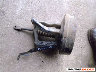 opel vectra ,,A,,    fékrásegítő   vákuumdob  devander