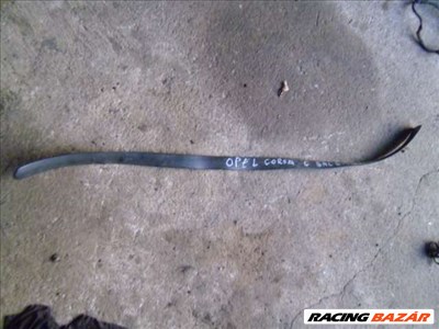 opel corsa C 3 ajtós  ajtódíszléc bal első ajtó 