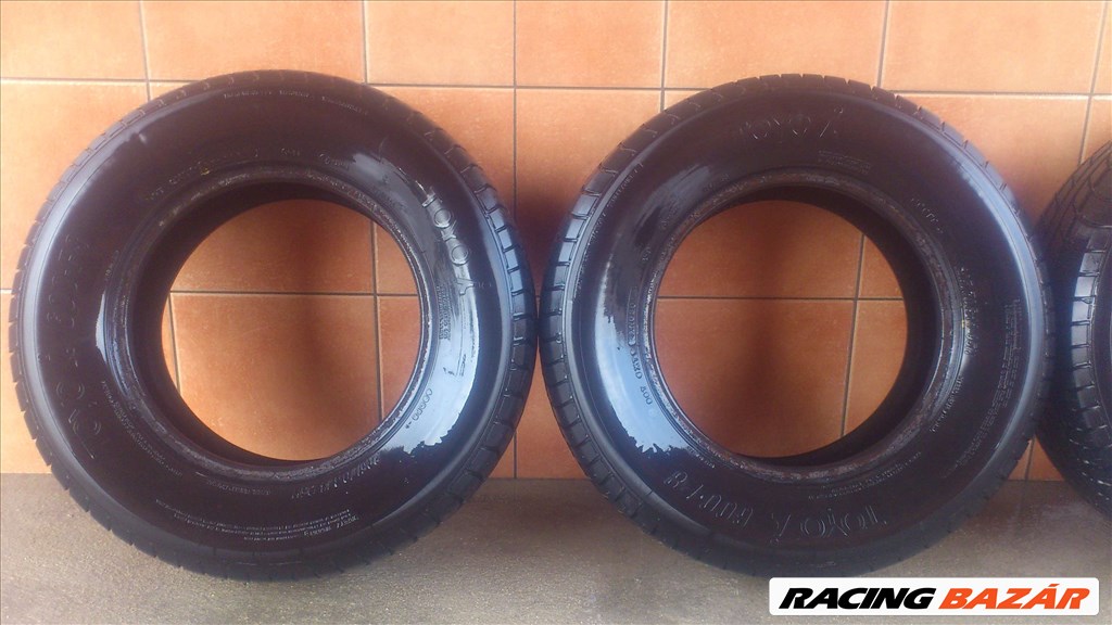 TOYO 14" NYÁRI 205/70R14 GUMIK OLCSÓN!!!!! 2. kép