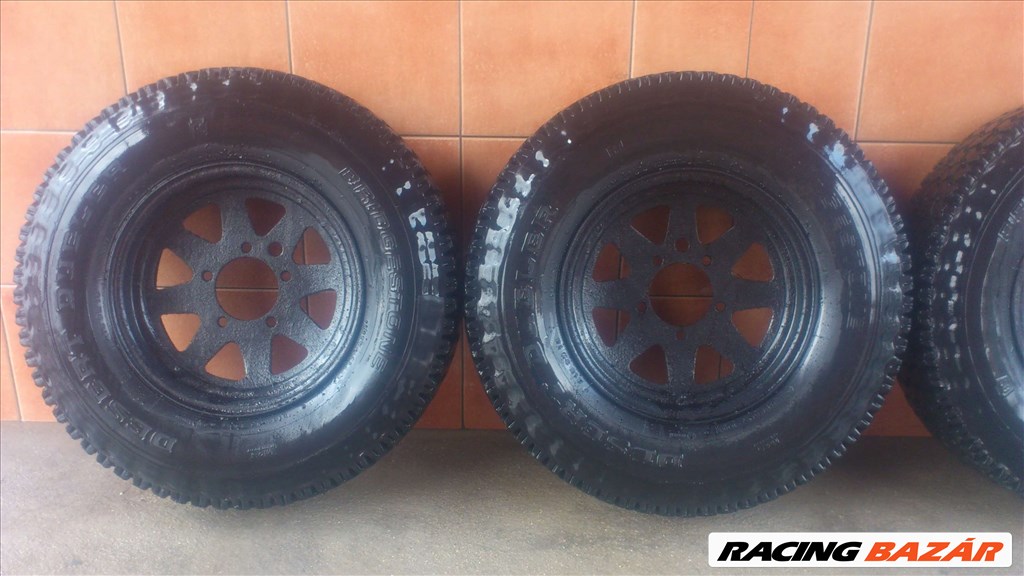 SUZUKI 15" LEMEZFELNI 5x139,7 M+S 215/80R15 GUMIKKAL!!!!!! 2. kép