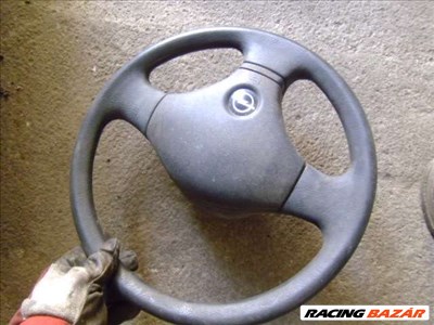 OPEL VECTRA  A KORMÁNYKERÉK  