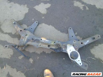 ford escort 1997 első bölcső , motortartó bölcső 