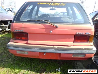 mitsubishi colt   1990   hátulsó elemek, lámpák  