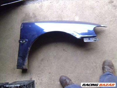opel vectra B2 jobb első kék sárvédő ( színkód nincs nem hibátlan )
