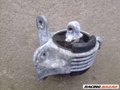 ford escort, mondeo motortartó bak