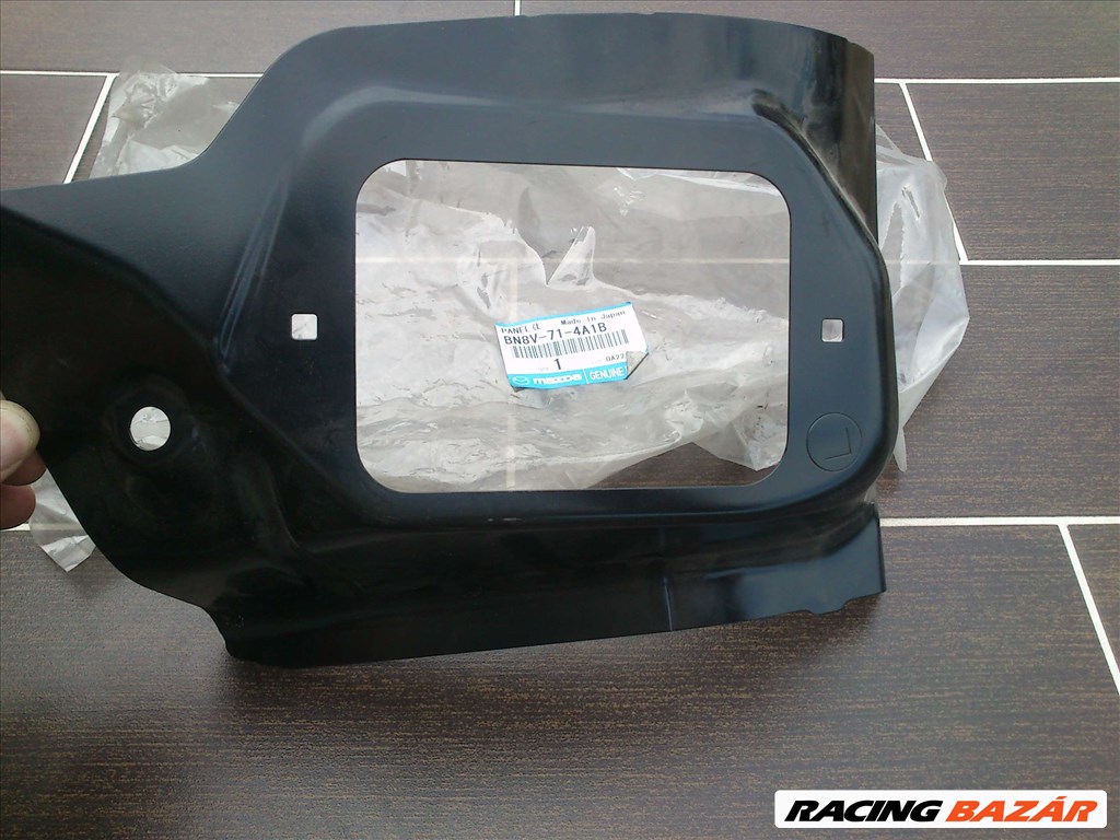 Mazda 3 2003-2009.Bal hátsó sárvédő alatti javító panel.BN8V-71-4A1B BN8V714A1B 2. kép