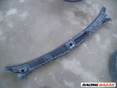 toyota corolla 1990   levélrács 