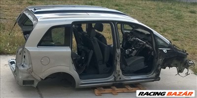 Opel Zafira B üvegtető 