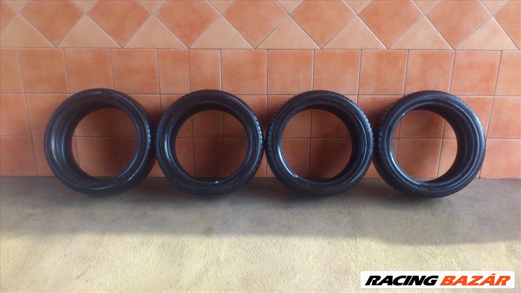 YOKOHAMA 19"  TÉLI 255/40R19 GUMIK OLCSÓN!!!!!!!!!!!! 1. kép