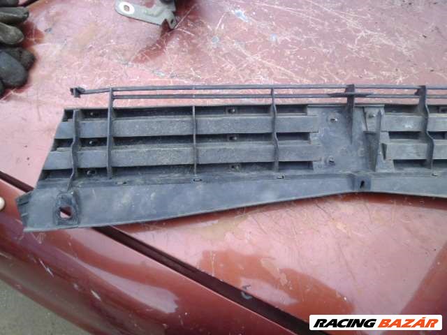peugeot 205 hűtőrács  NEM HIBÁTLAN   8. kép