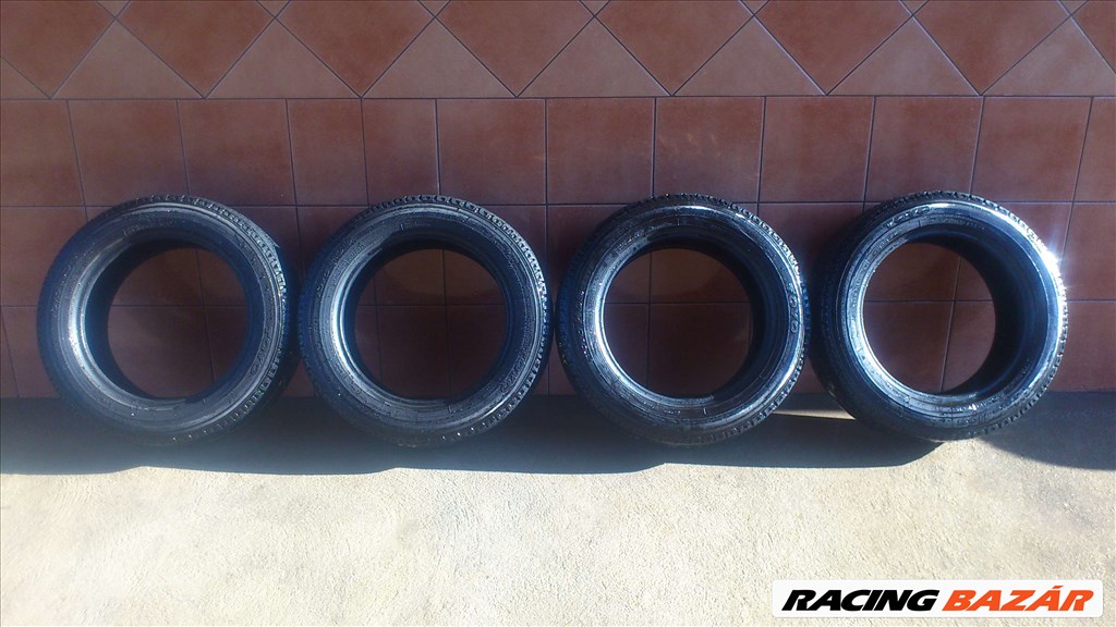 TOYO 17"  NYÁRI 215/60R17C GUMIK OLCSÓN!!!!! 1. kép