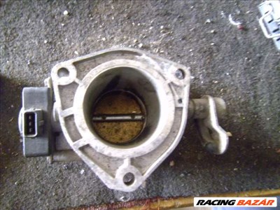 renault 2,2 benzines fojtószelep