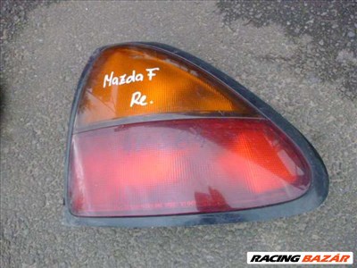 MAZDA 323 F JOBB HÁTSÓ SARKI LÁMPA