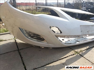 Opel Astra J bontott lökhárítók, fényszórók, ködlámpa eladó.