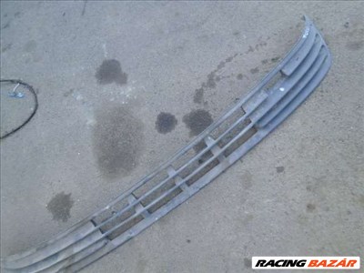 ford mondeo   MK1   1996 lökhárító alsó rács 