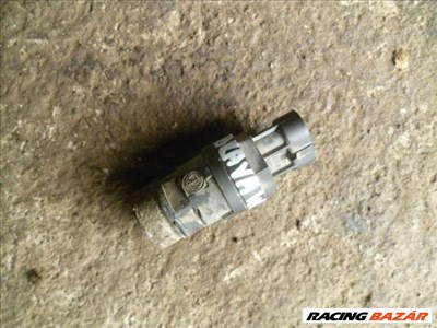 fiat brava 1,6 16v     1997   váltóba jeladó  (km, fordulat)