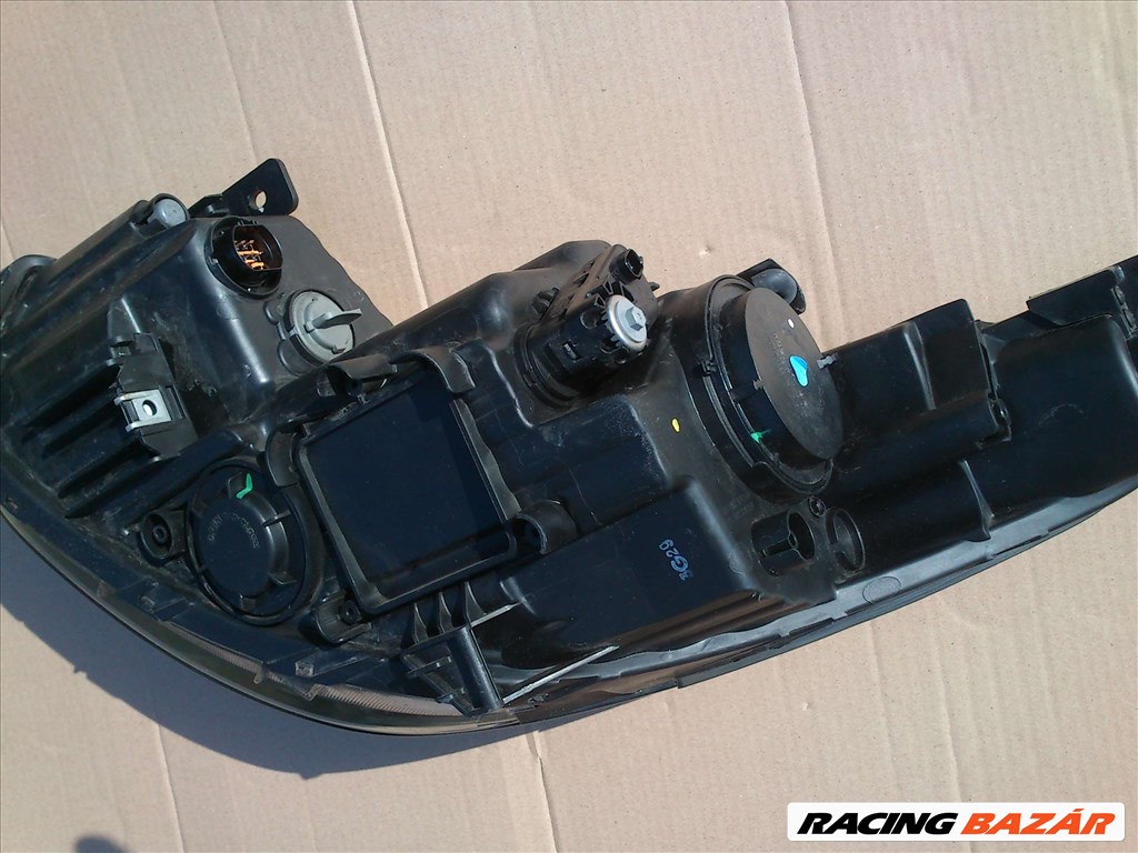 Hyundai IX35 Jobb első fényszóró,lámpa 2013-Faceliftes 92102-2SXXX Ledes 3. kép
