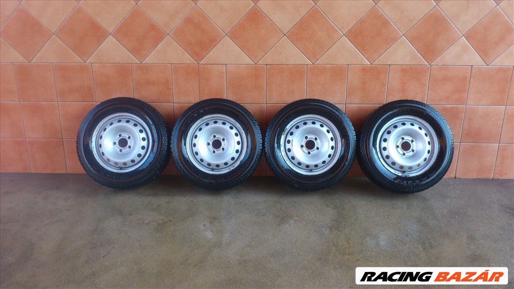 RENAULT TRAFIC 16" LEMEZKERÉK 5X118 TÉLI 215/65R16C GUMIVAL OLCSÓN! 1. kép