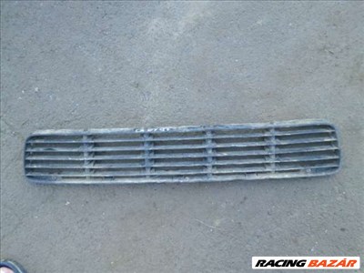 vw caddy 97 középső lökhárító rács