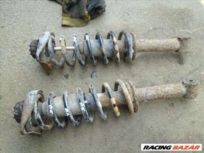 audi a6 c4    1997  hátsó rugók    LENGÉSCSILLAPÍTÓ NÉLKÜL  