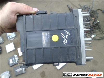 audi COUPE 2.0 16V  bosch motorvezérlő 893 907 404 893907404