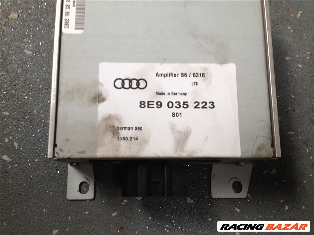 Audi A4 erősítő modul 2004 2. kép