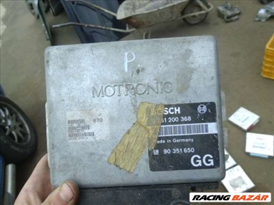 opel  OMEGA  ,,A,,    2.0 85 KW  motorvezérlő GM 90 351 650  GG gm90351650gg
