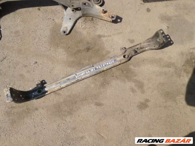 ford escort    1998   1.6 hűtőtartó alsó lemez 1. kép