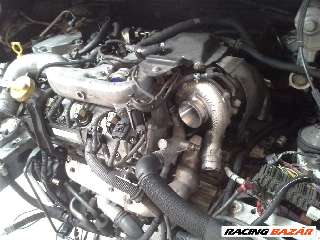Renault Espace 3.0DCI motor Opel 3.0CDTI motor Velsatis 3.0DCI motor Saab 3.0 motor turbo porlasztó 2. kép