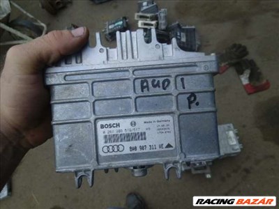audi 80  B4  2,0  motorvezérlő 8A0 907 311 AE 8a0907311ae