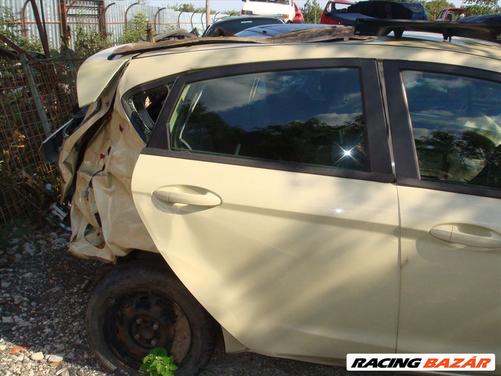 Ford Fiesta VI szélvédő , oldalüveg eladó  1. kép